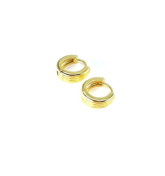 Grooved Gold Huggies