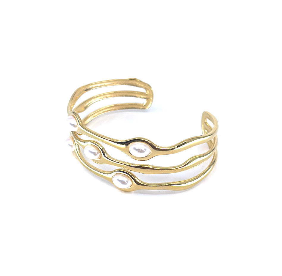 Wave Pearl Cuff