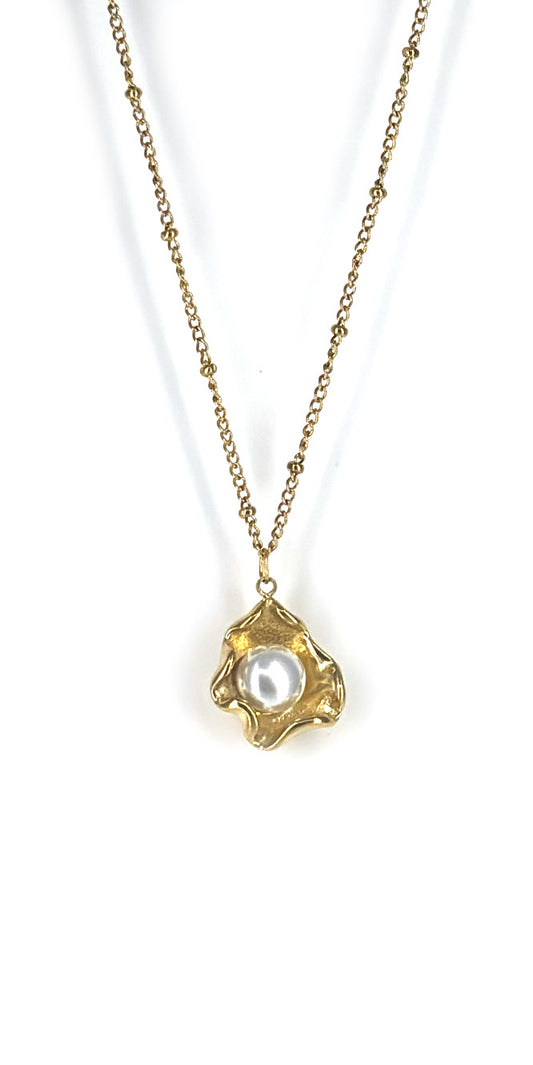 Organic Pearl Necklace